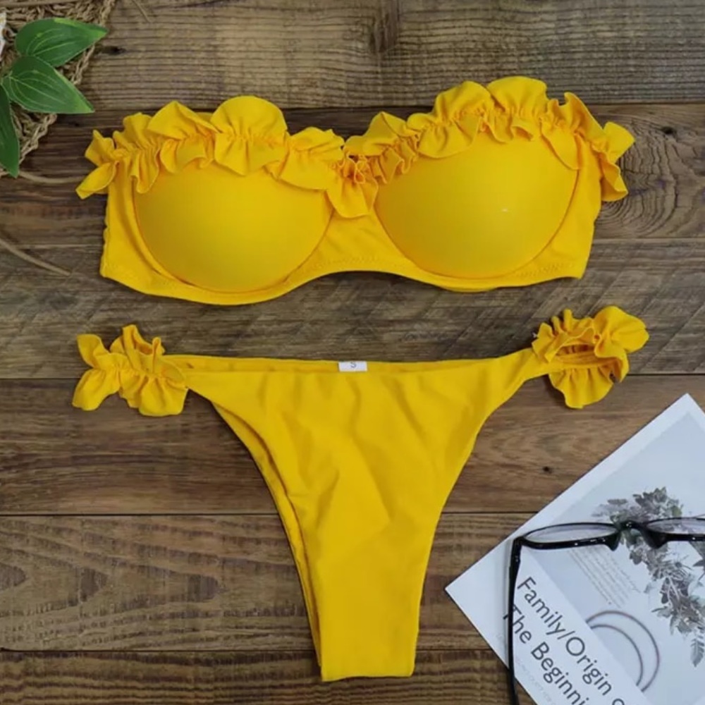 Sale!🌟🌟Mimi Bikini in Yellow🌟🌟 - Picture 2 of 4